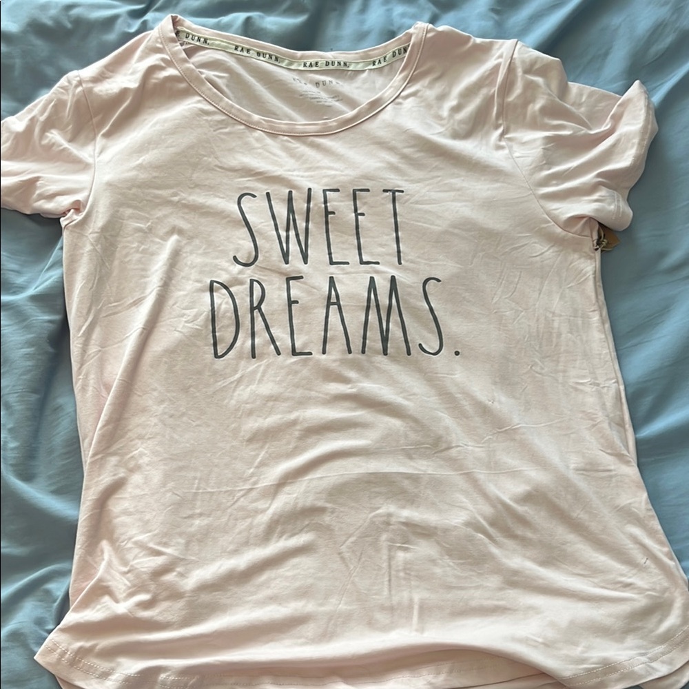 Rae Dunn Pink 'Sweet Dreams' Short Sleeve Tee